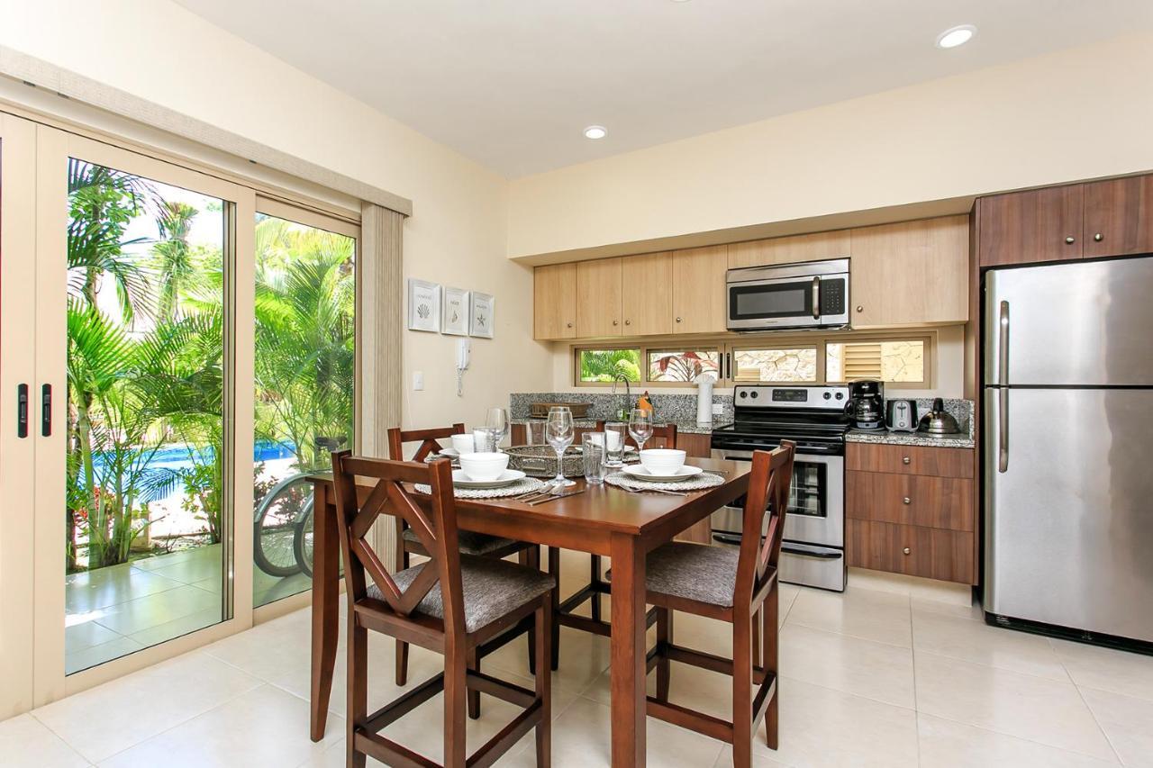 Condo Complex With An Alluring Pool & Tropical Vibes By Stella Rentals! Тулум Екстер'єр фото