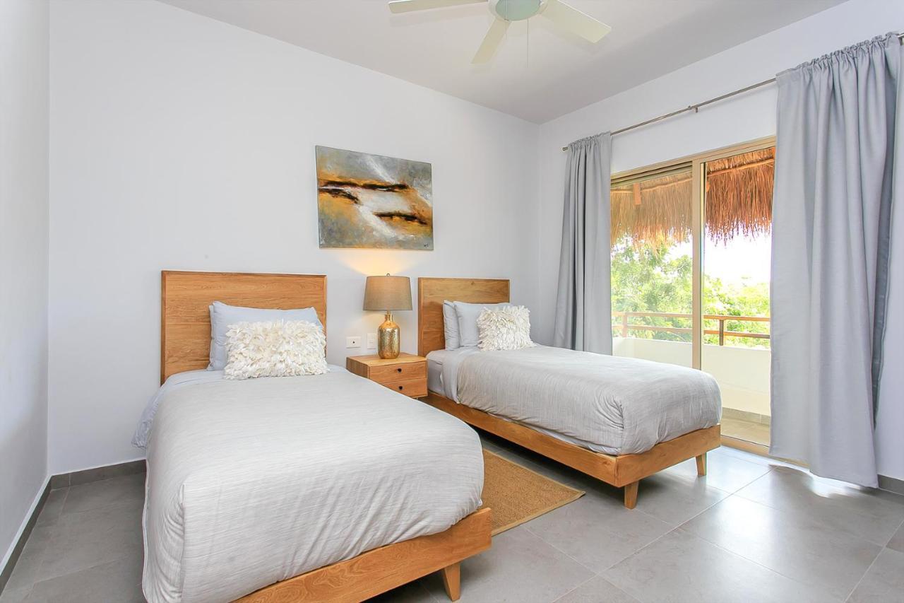 Condo Complex With An Alluring Pool & Tropical Vibes By Stella Rentals! Тулум Екстер'єр фото