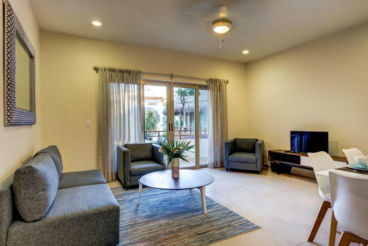 Condo Complex With An Alluring Pool & Tropical Vibes By Stella Rentals! Тулум Екстер'єр фото